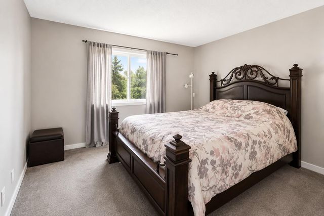 2192 Tower Court, Woodbury, MN 55125