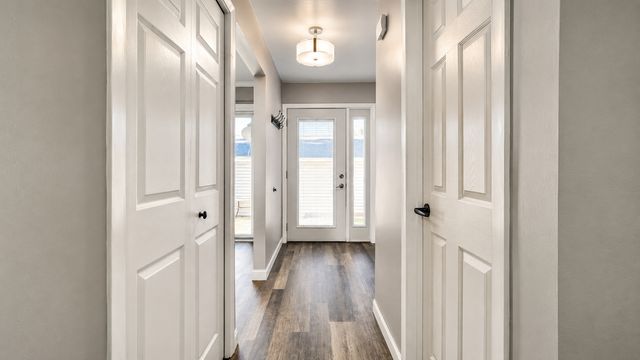 2192 Tower Court, Woodbury, MN 55125