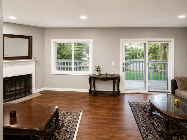 2192 Tower Court, Woodbury, MN 55125