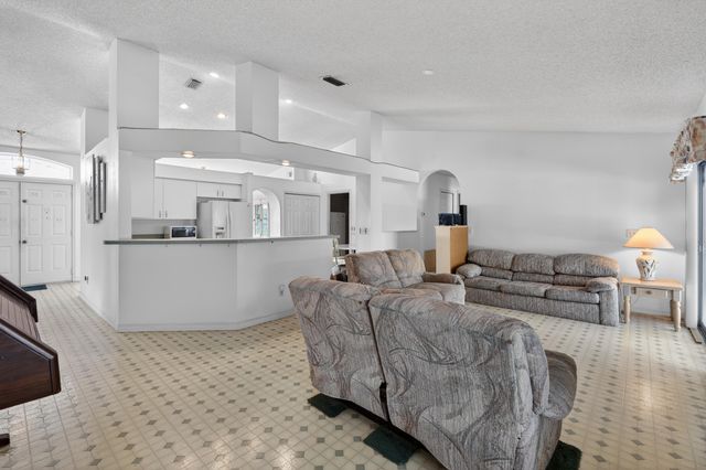 459 SE Nome Drive, Port St. Lucie, Port St Lucie, FL 34984