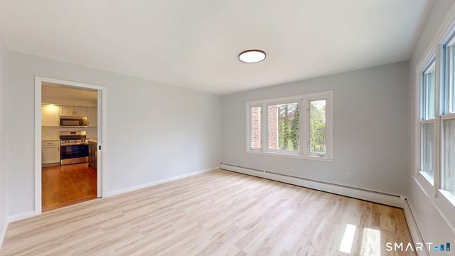 1920 Hartford Turnpike, North Haven, CT 06473