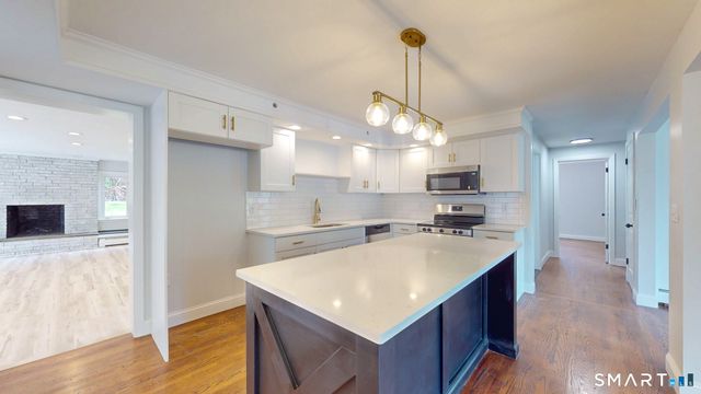 1920 Hartford Turnpike, North Haven, CT 06473