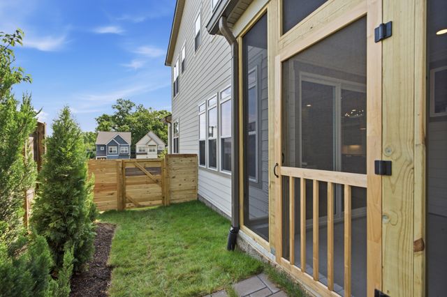1522 Dugger Dr, Nashville, TN 37206