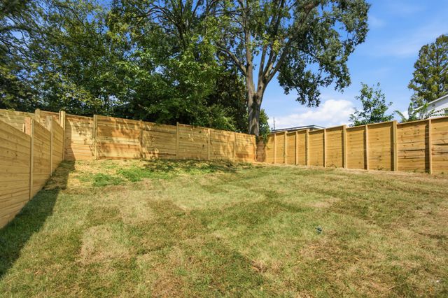 1522 Dugger Dr, Nashville, TN 37206