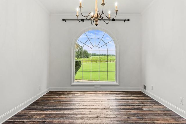 300 Potts Lane, Covington, GA 30016