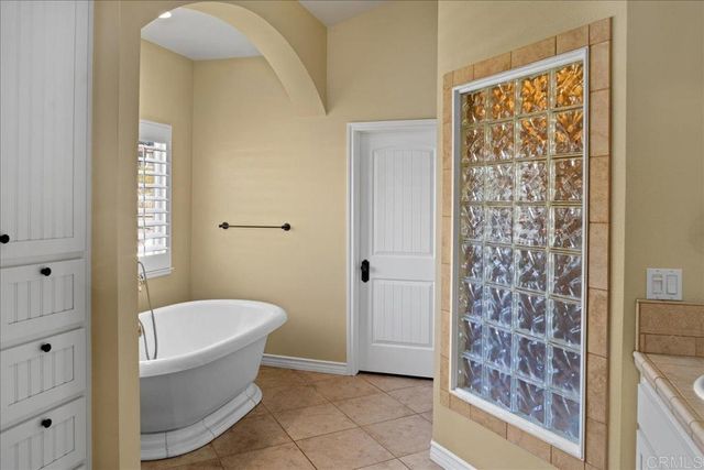 38161 Butterfly Court, Yucaipa, CA 92399