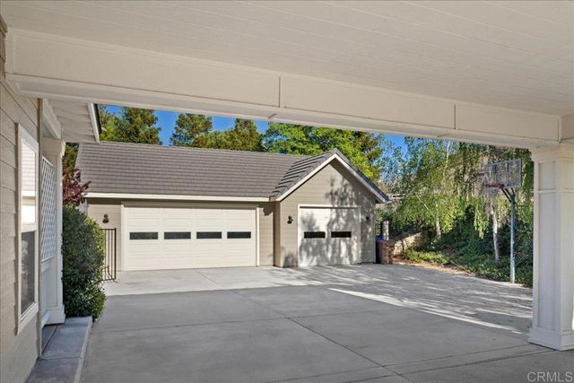 38161 Butterfly Court, Yucaipa, CA 92399
