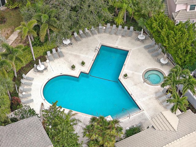 2608 Fairway Drive N, Jupiter, FL 33477