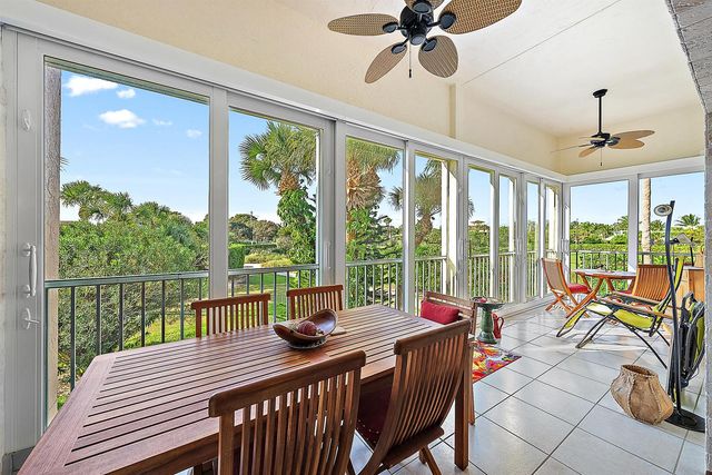 2608 Fairway Drive N, Jupiter, FL 33477