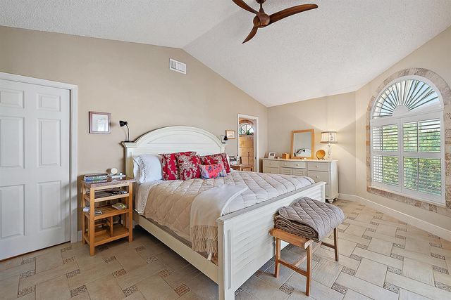 2608 Fairway Drive N, Jupiter, FL 33477