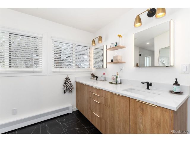 5730 Snowberry Dr, Littleton, CO 80123