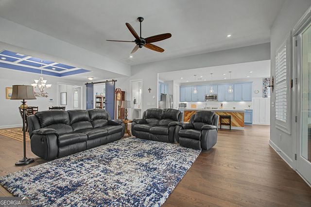 286 Chatuge Drive, Hoschton, GA 30548