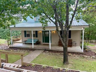 100 Iris Drive, Drasco, AR 72530