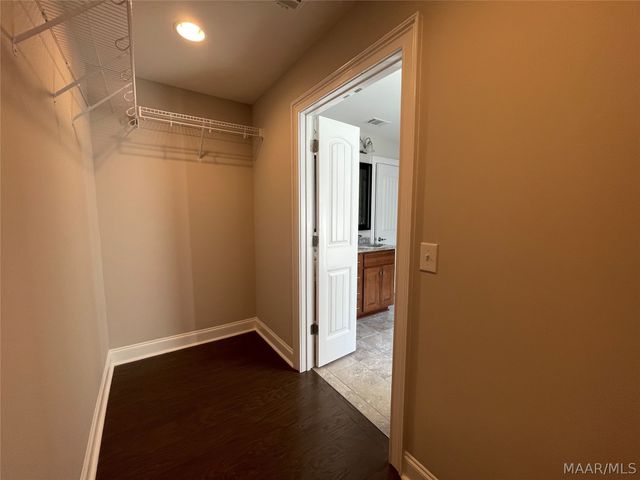 8926 Braxton Lane, Montgomery, AL 36117