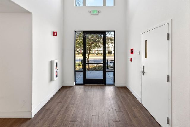 430 Montague Expy 20, Milpitas, CA 95035