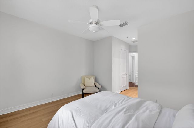 17681 Middlebrook Way, Boca Raton, FL 33496