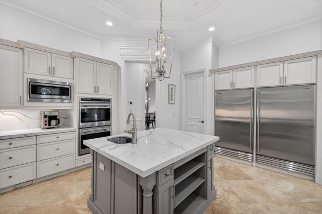 17681 Middlebrook Way, Boca Raton, FL 33496