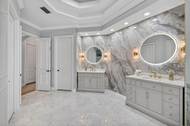 17681 Middlebrook Way, Boca Raton, FL 33496