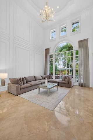 17681 Middlebrook Way, Boca Raton, FL 33496