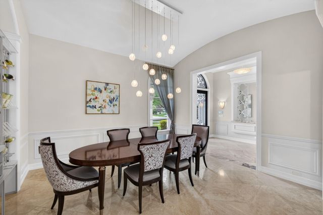 17681 Middlebrook Way, Boca Raton, FL 33496