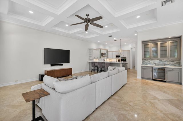 17681 Middlebrook Way, Boca Raton, FL 33496