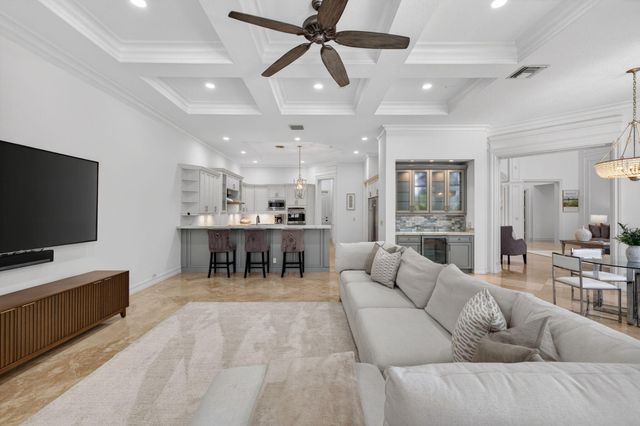 17681 Middlebrook Way, Boca Raton, FL 33496