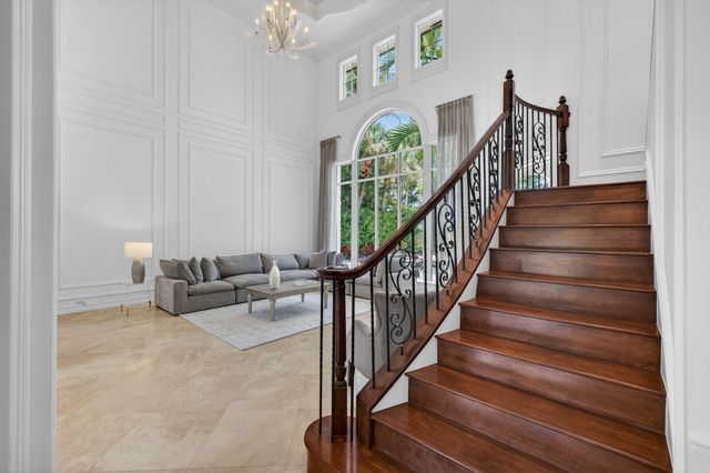 17681 Middlebrook Way, Boca Raton, FL 33496