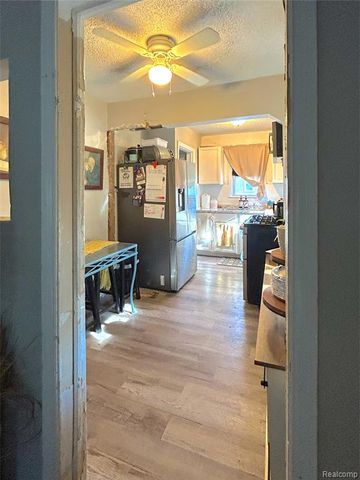 20115 Pelkey Street, Detroit, MI 48205