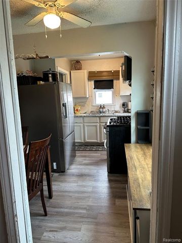 20115 Pelkey Street, Detroit, MI 48205