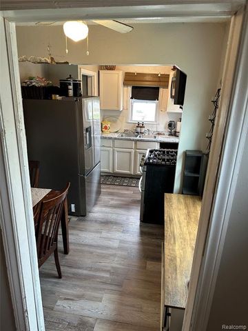 20115 Pelkey Street, Detroit, MI 48205