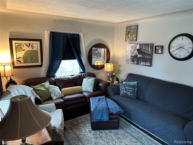 20115 Pelkey Street, Detroit, MI 48205