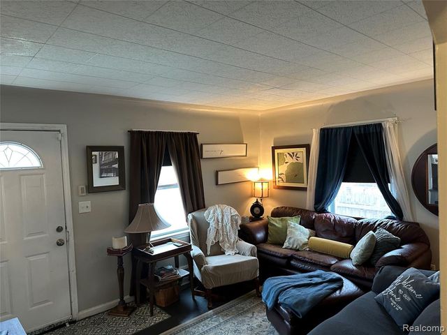 20115 Pelkey Street, Detroit, MI 48205