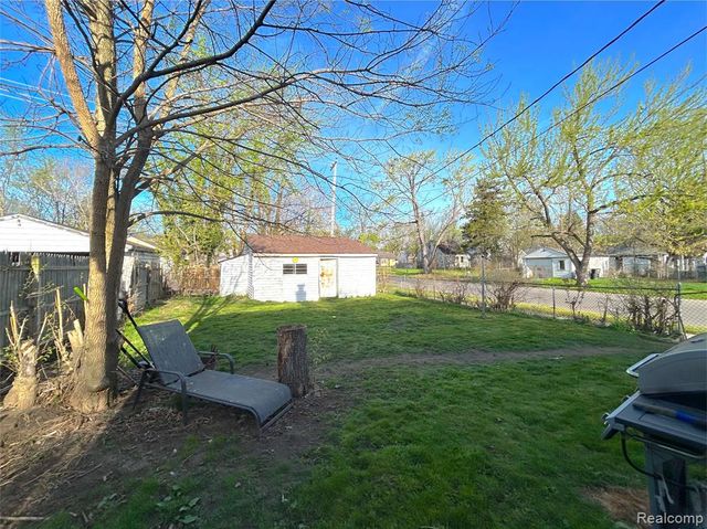 20115 Pelkey Street, Detroit, MI 48205