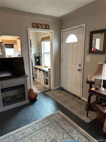 20115 Pelkey Street, Detroit, MI 48205