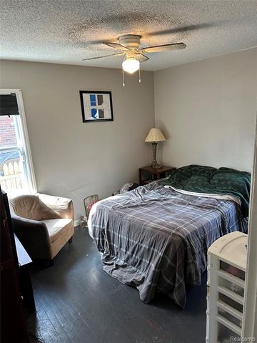 20115 Pelkey Street, Detroit, MI 48205