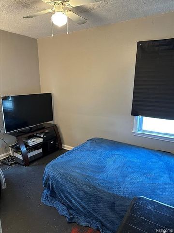 20115 Pelkey Street, Detroit, MI 48205