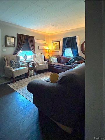 20115 Pelkey Street, Detroit, MI 48205