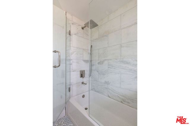 2321 Lake View Avenue, Los Angeles, CA 90039