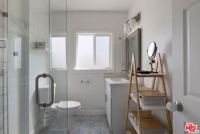 2321 Lake View Avenue, Los Angeles, CA 90039