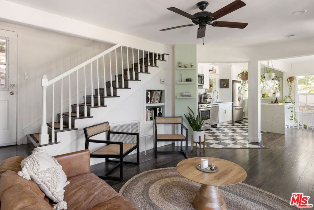 Image 5 of property listing at 2321 Lake View Avenue, Los Angeles, CA 90039