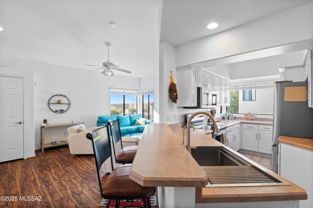 6289 N Vuelta Tajo, Tucson, AZ 85718