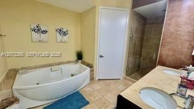 18201 Collins Avenue 5009, Sunny Isles Beach, FL 33160