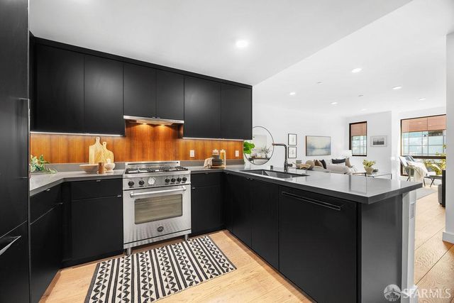 3620 Cesar Chavez Street 303, San Francisco, CA 94110