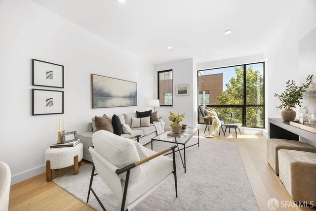 3620 Cesar Chavez Street 303, San Francisco, CA 94110