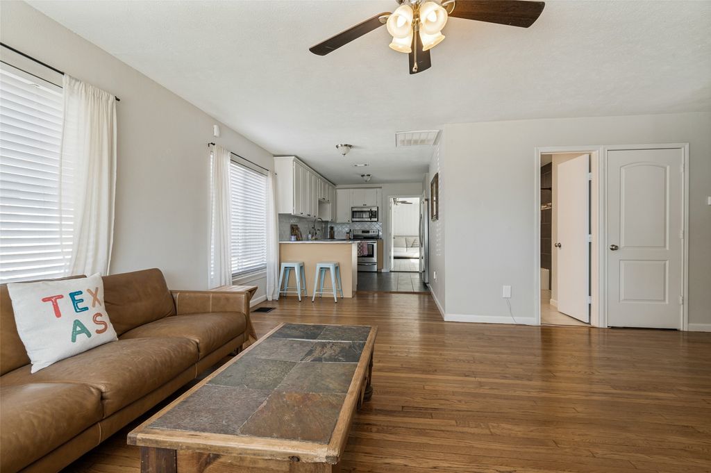 1219 Mcadams Avenue, Dallas, TX 75224 — photo 3
