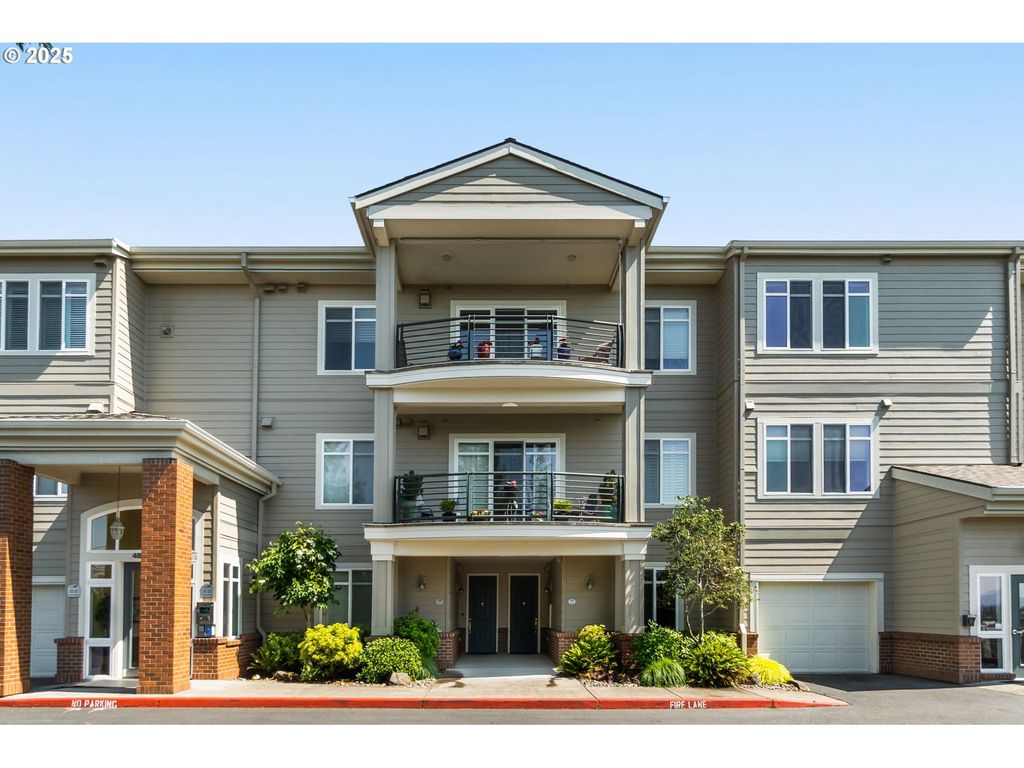 4873 Nw PROMENADE Ter 122, Portland, OR 97229