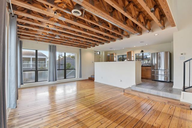 931 Alexander Street, Houston, TX 77008