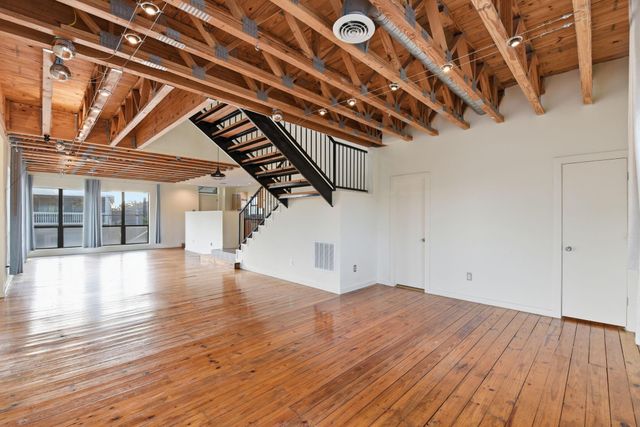 931 Alexander Street, Houston, TX 77008