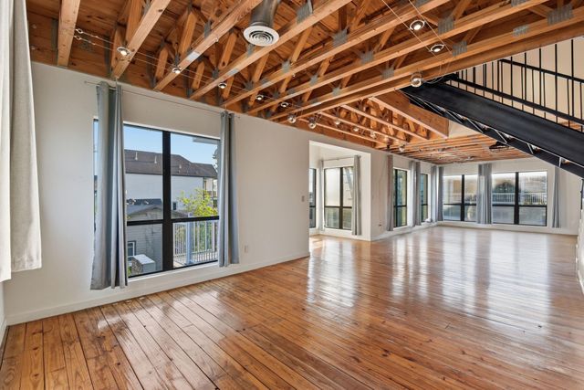 931 Alexander Street, Houston, TX 77008