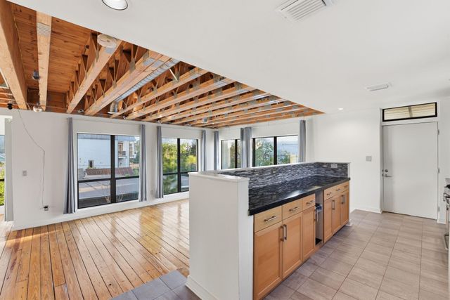 931 Alexander Street, Houston, TX 77008